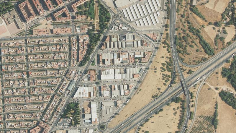 Subasta de parcela industrial en Córdoba capital — El Granadal (finca 12594) - Casas Córdoba
